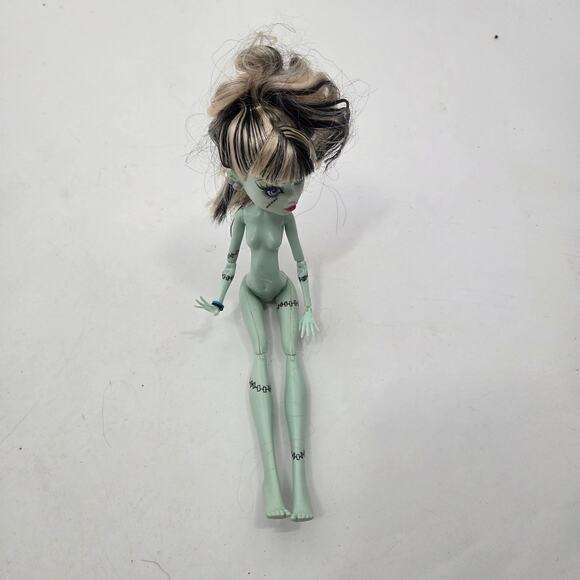 MONSTER HIGH FRANKIE STEIN DOLL 2008 Earings Bracelets Replacements - Picture 2 of 5